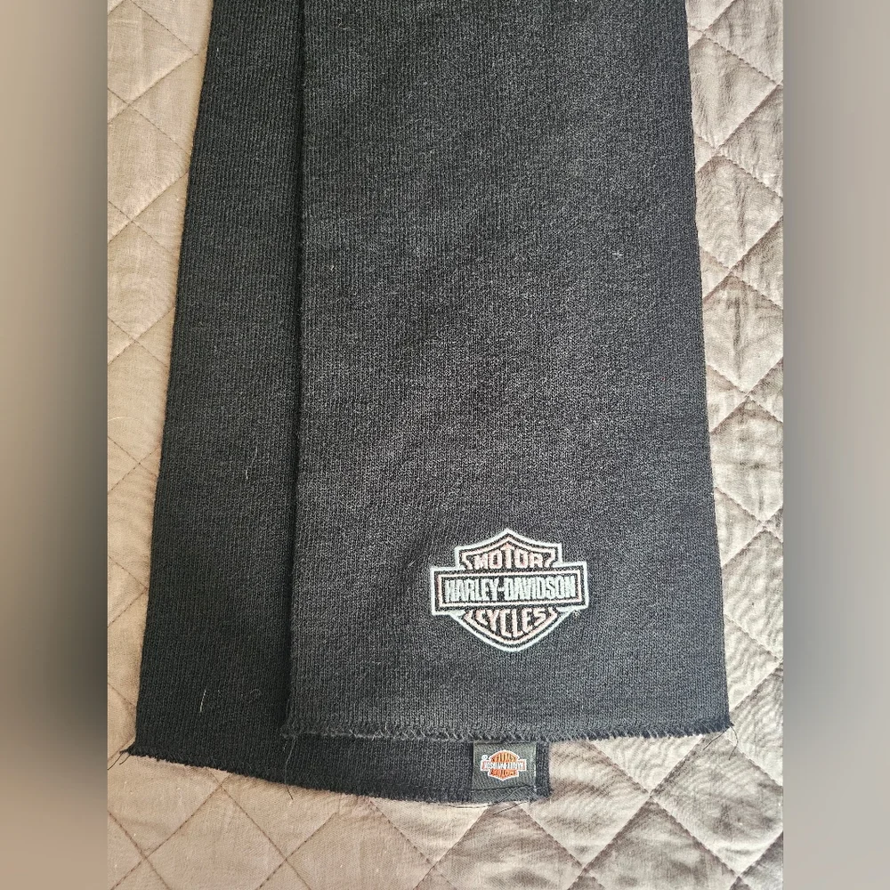 Harley-Davidson Made In The USA Embroidered White Pink Logo‎ Rock Grunge Scarf